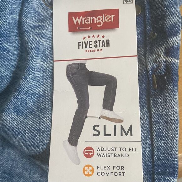 NWT Wrangler Boys' Slim Fit Jeans Bottom Blue Acid Wash Size 4 Regular CASUAL - Picture 4 of 8